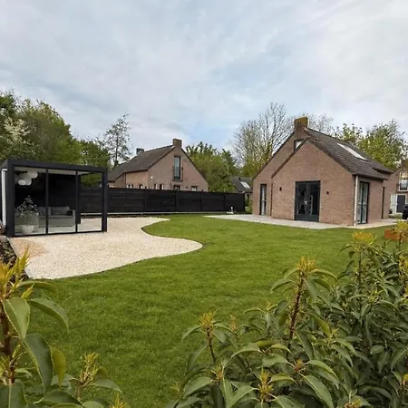 6 Personen Enl Boutique 92 Holiday home